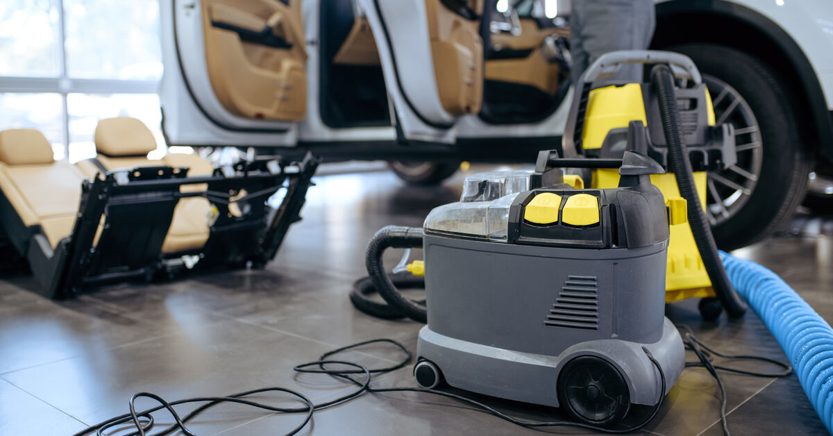 Professional upholstery cleaning machine by car